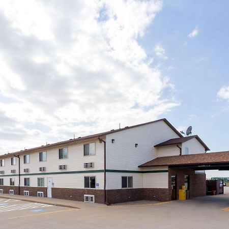 Super 8 By Wyndham Mendota I-39 Hotel Ngoại thất bức ảnh