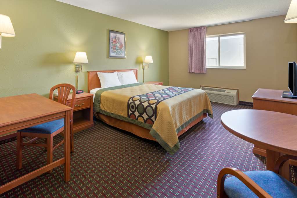 Super 8 By Wyndham Mendota I-39 Hotel Phòng bức ảnh